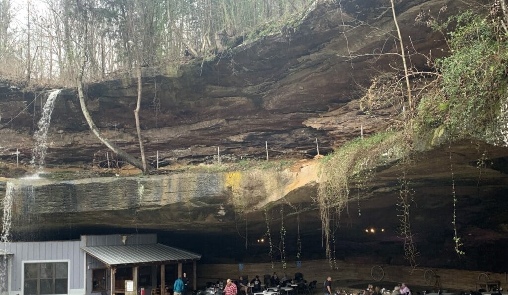 Rattlesnake Saloon in Alabama, a unique experience.