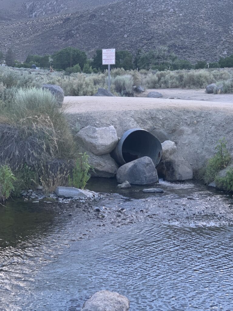 Keough Hot Ditch, the free version of Keough Hot Springs Resort.