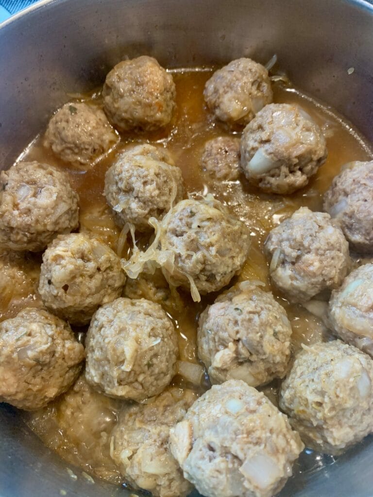 Vegan German meatballs with traditional flavor without harming any animals.