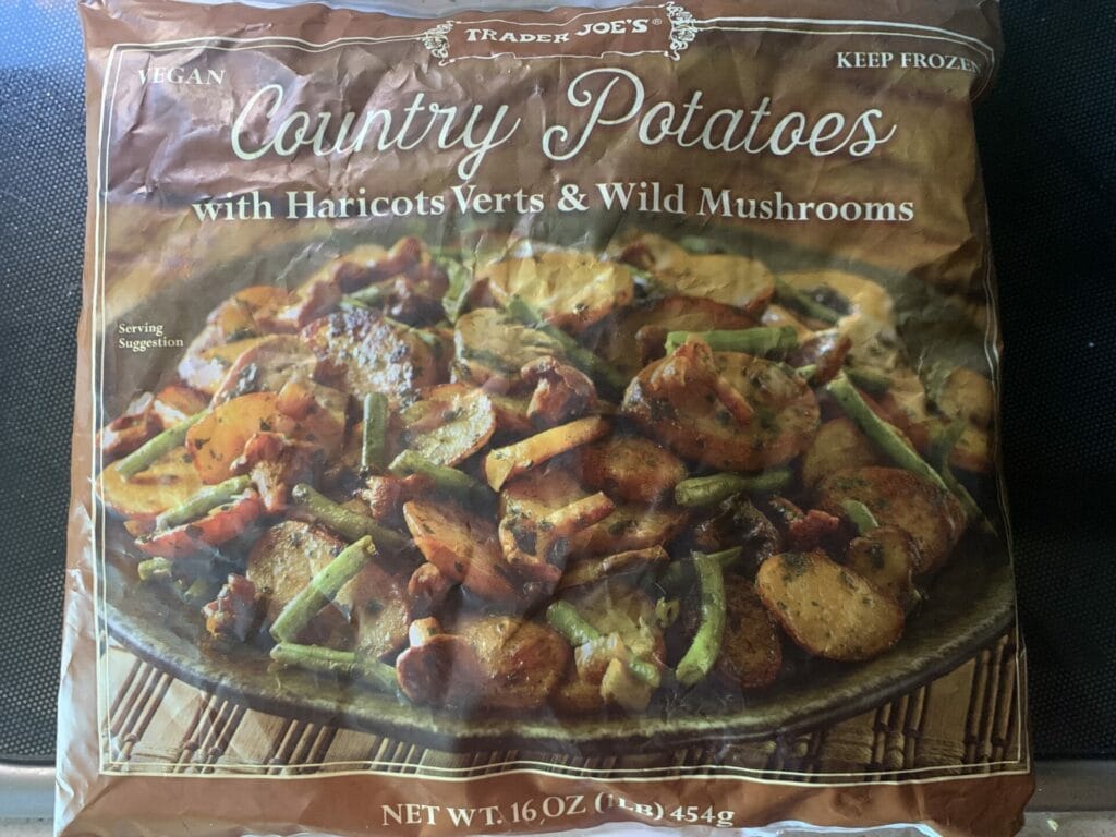 Trader Joe's Country Potato with Haricots Verts & Wild Mushrooms is a must try for anyone who loves potatoes and mushrooms!