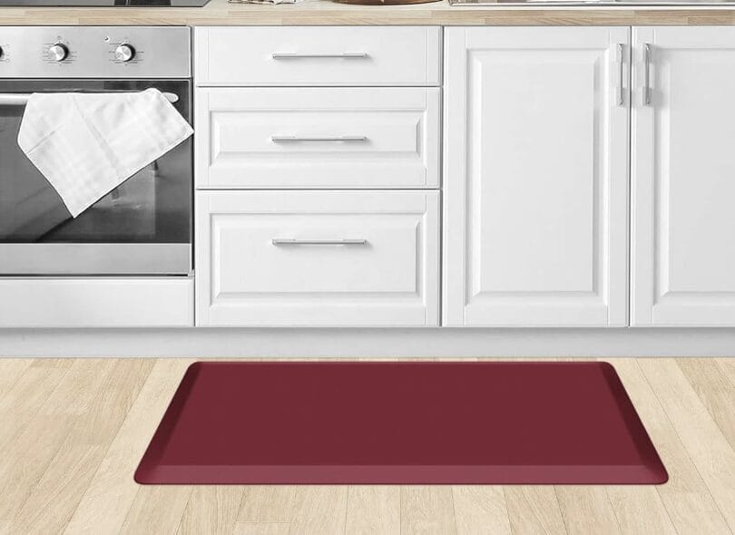 Anti-fatique kitchen mat is a must if you have kitchen sink chores to do. It makes chores seems so much more bearable.