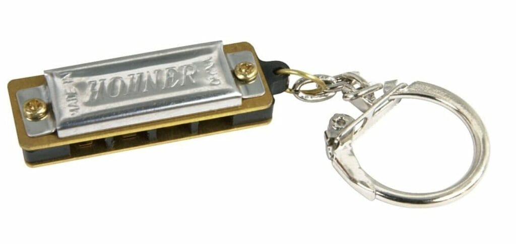 Mini harmonica on a keychain from the famed Hohner brand. Who doesn't want this?